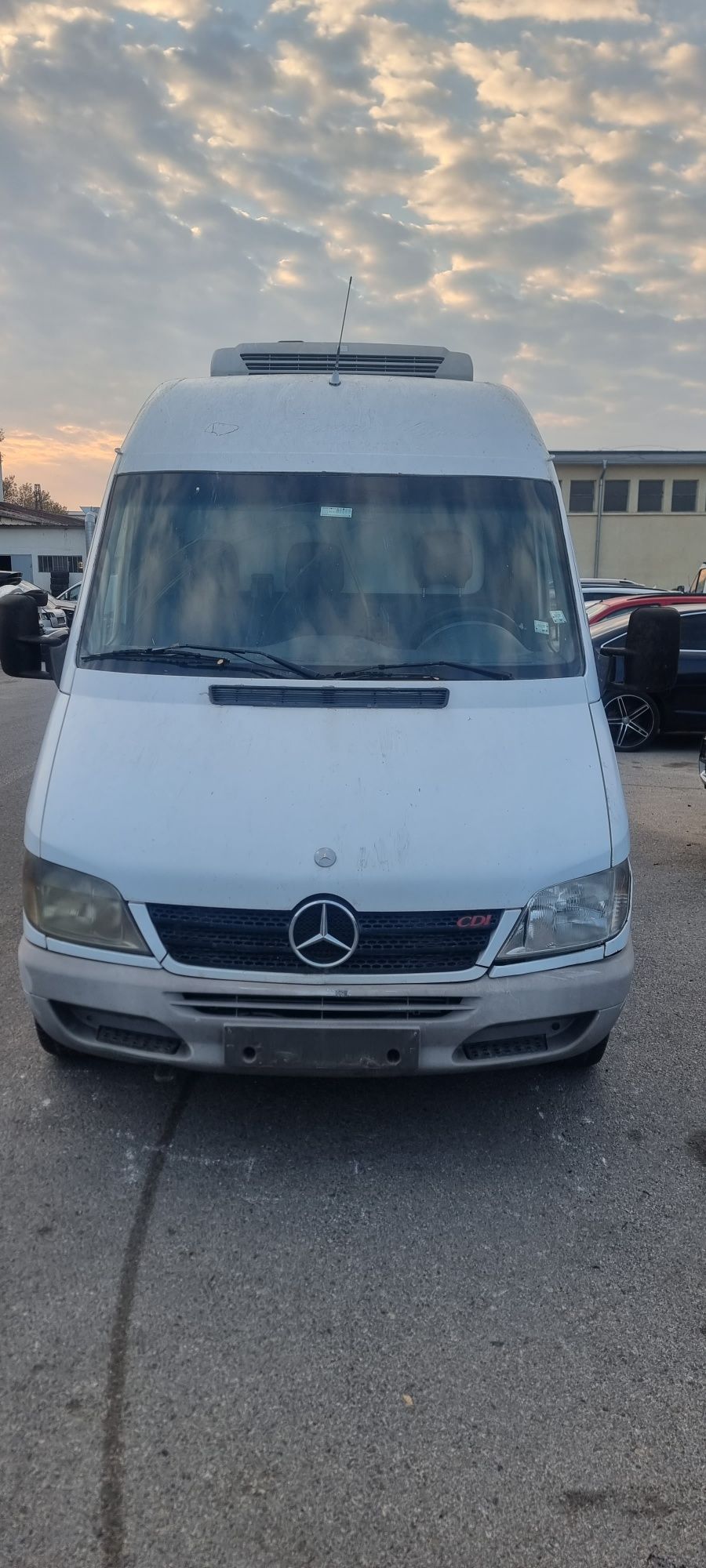 На части Mercedes Sprinter 311 CDI 2.2 цди Спринтер Хладилен