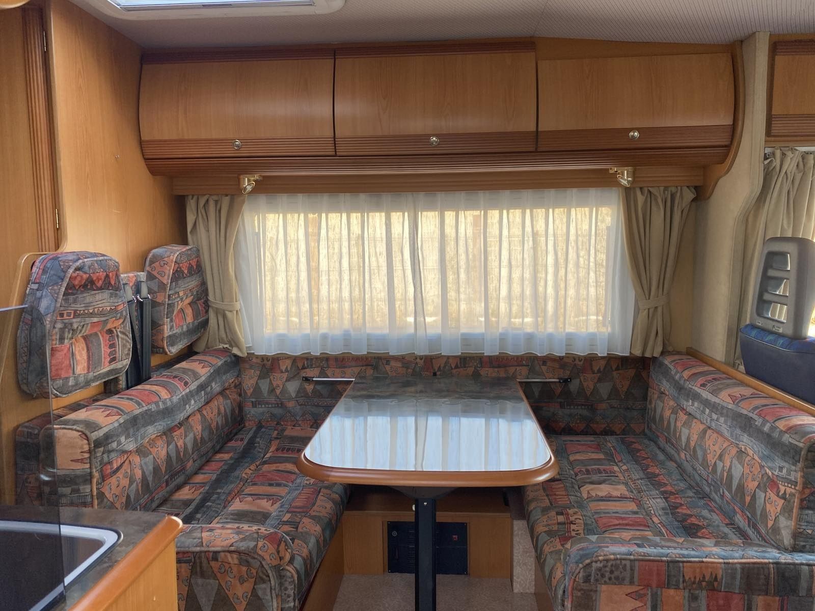 Кемпер Pilote 2.8idTd