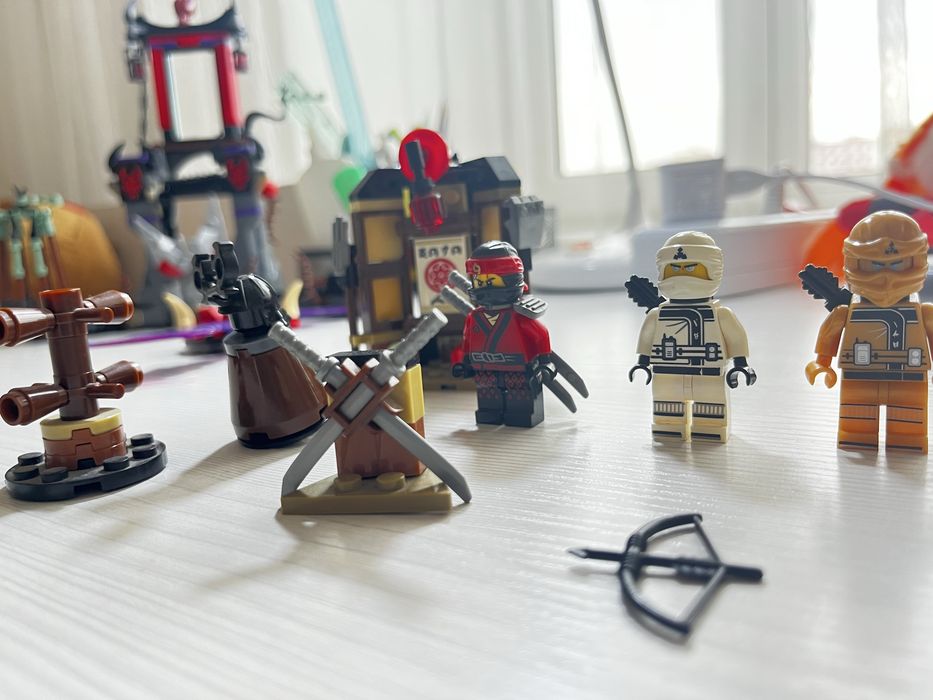 Продам лего ниндзяго китайский набор 70606