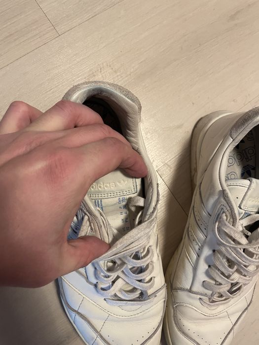 Adidași Adidas unisex albi