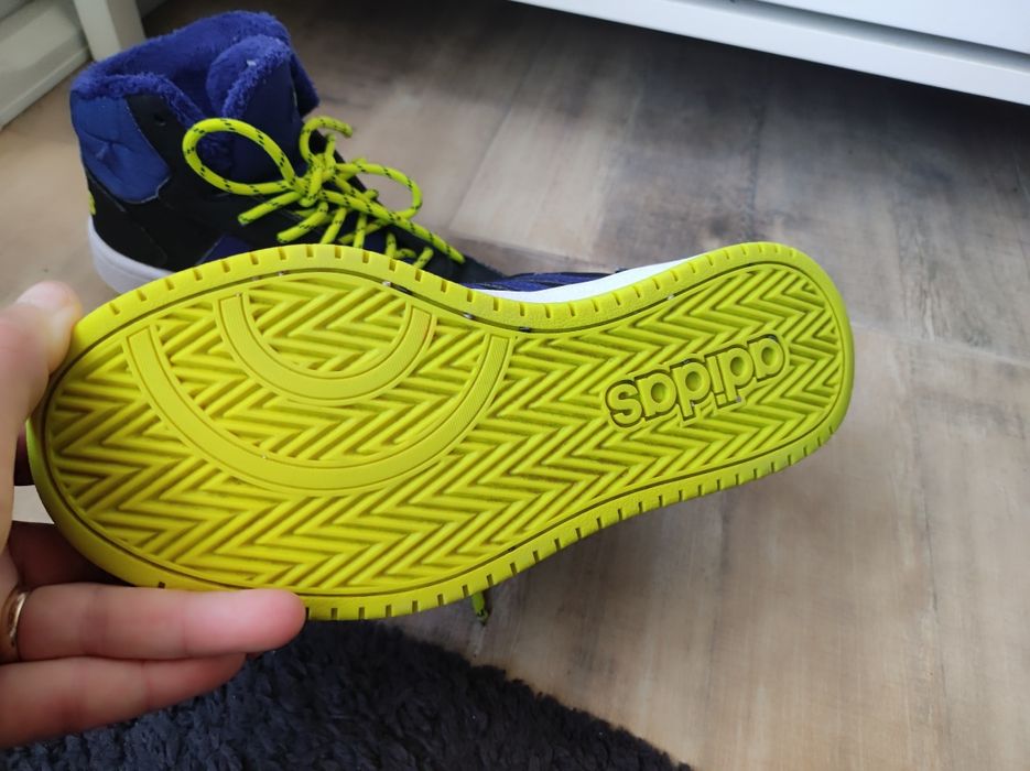 Зимни кецове Adidas