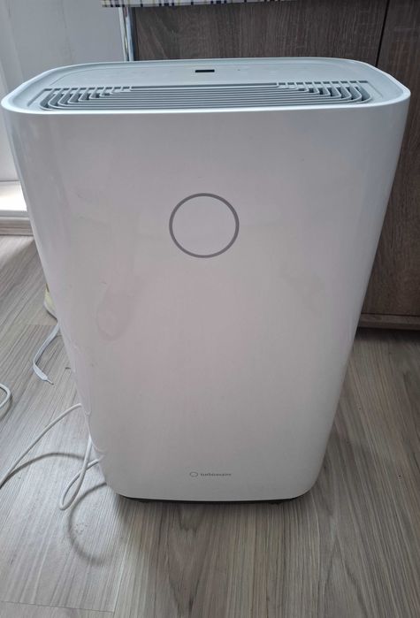 Dezumificator de aer