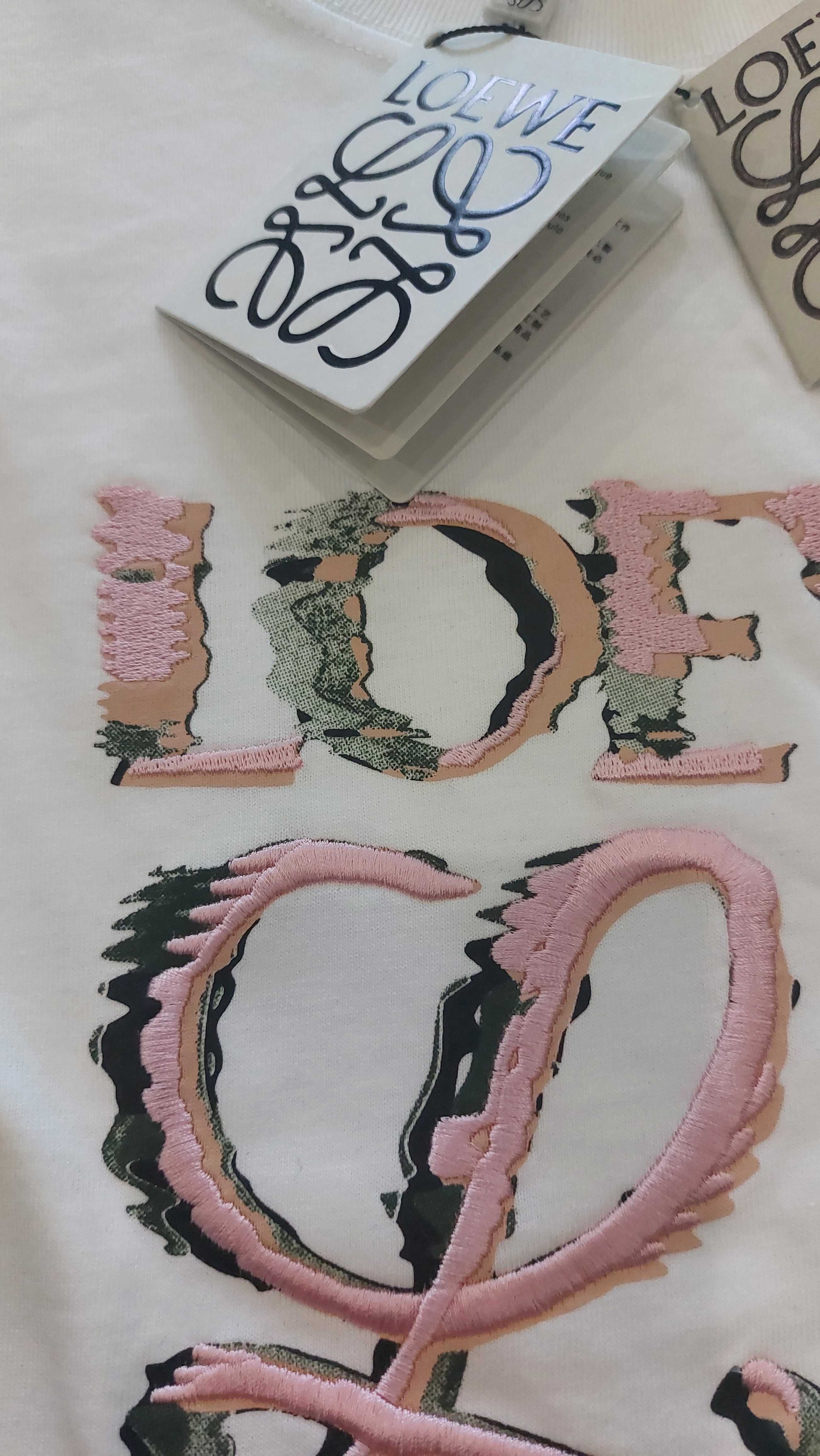 New!!! Unisex  Тениски  LOEWE