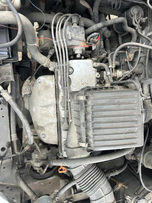 Хонда ХР-В 1,6 105кс на части/Honda HR-V 1,6i 105ks na chasti