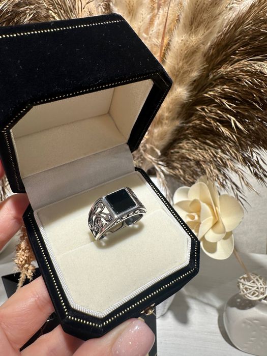 Мужской перстень серебро 925 Отличный вариант для подарка. Доставка.