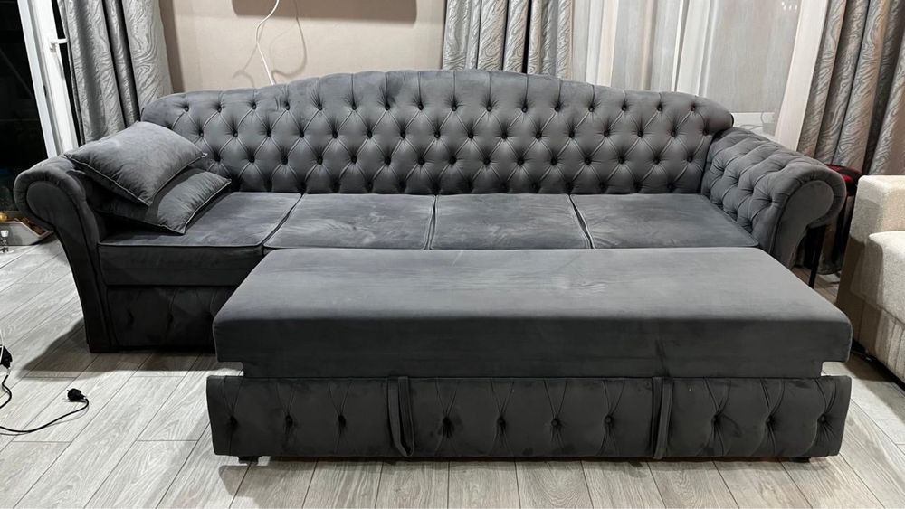 серый диван,большой