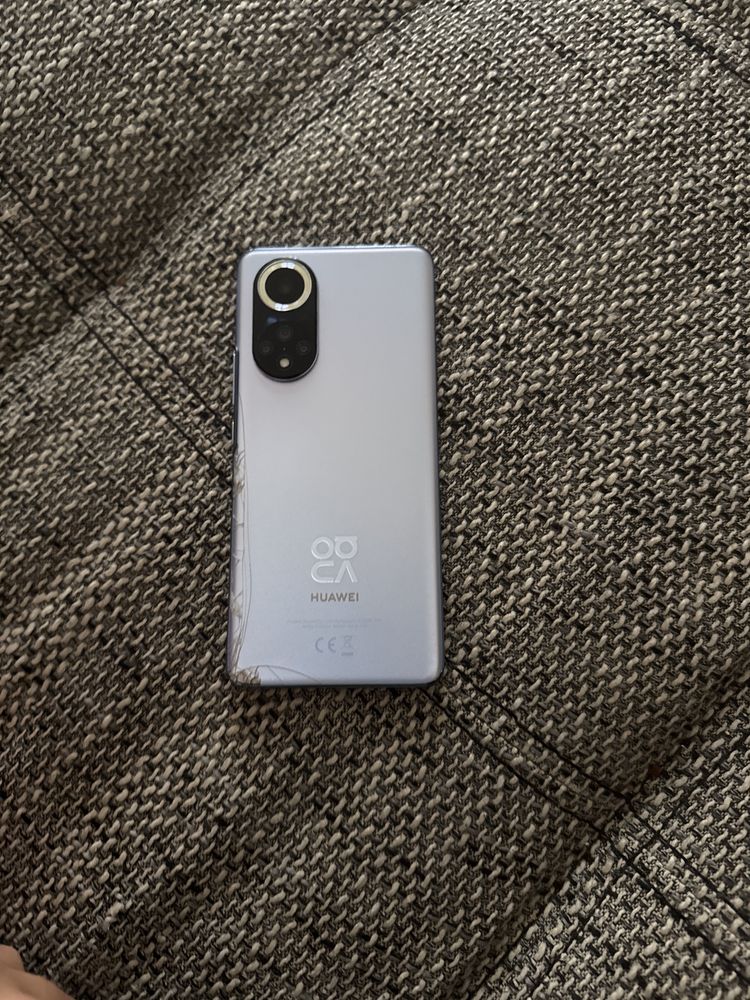 Телефон Huawei nova 9