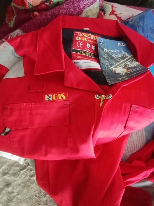 Продается комбинезон рабочий