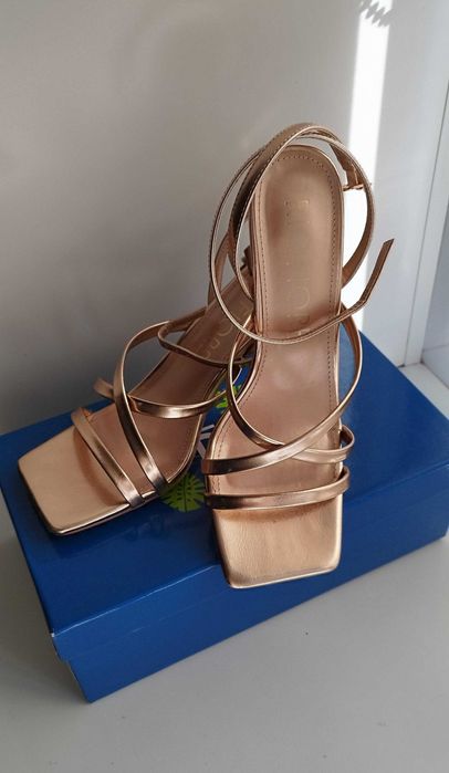 босоножки Rio Fiore 38 размер