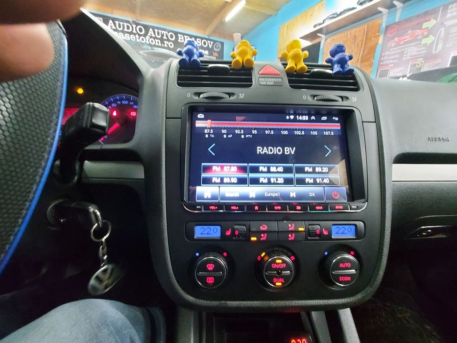 Montaj Navigație Android Casetofon Camera Statie Bass Difuzoare Auto