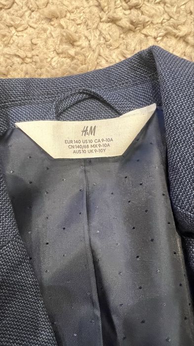Детско сако на H&M