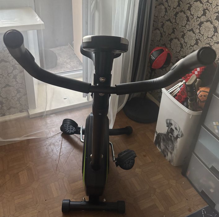 Велотренажер (велоспорт )