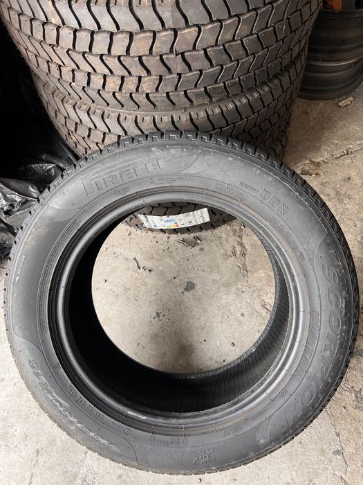4 anvelope iarna 235/60/18 , Pirelli , DOT 2022 !