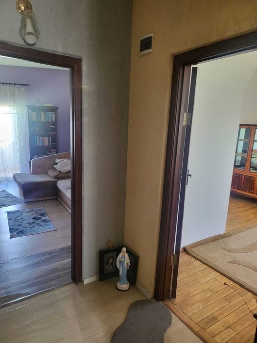 Casa de locuit, Anexe si Imprejmuire