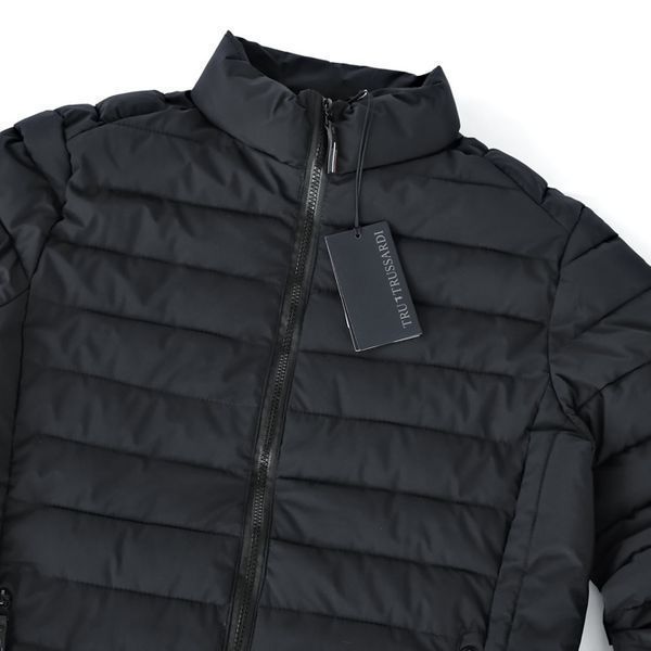 ПРОМО TRUSSARDI-М и L-Оригинално мъжко черно пухено яке