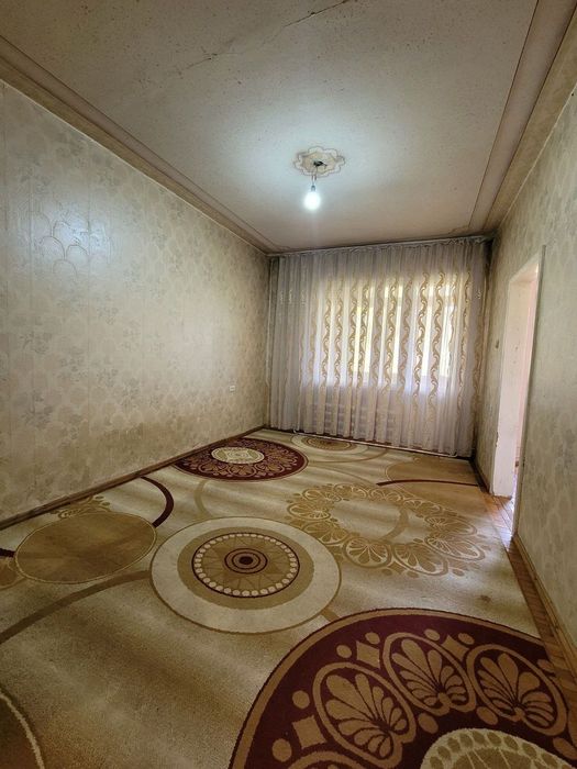 Продаётся квартира. Юнусабад 2 2/4/4