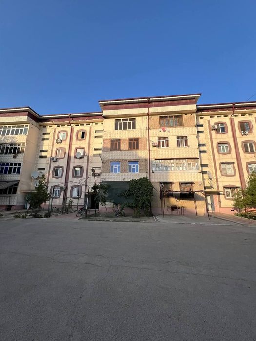 3 Xonalik Sharq 1.  4 Etaj