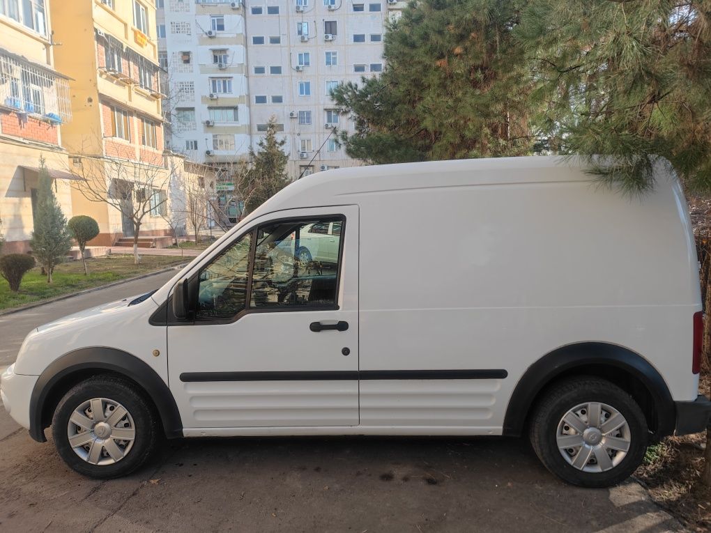 Ford transit connect 1.8  на ходу, в хорошем состоянии