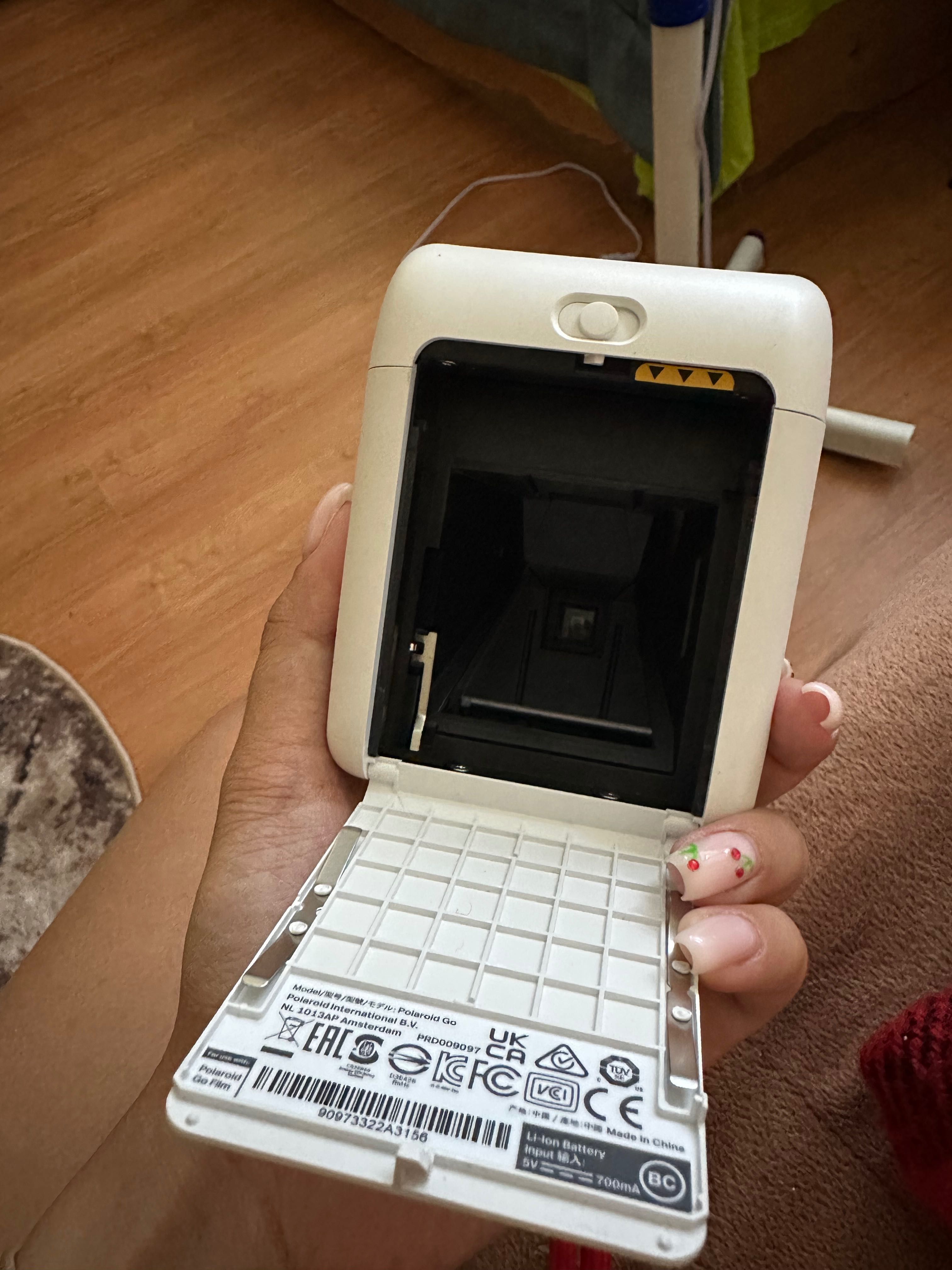 Polaroid Go2 бял