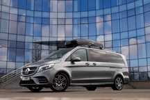 Închiriere microbuz exclusiv Mercedes V Class 2022 automat cu 7 locuri