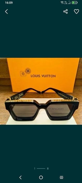 Ochelari de soare noi