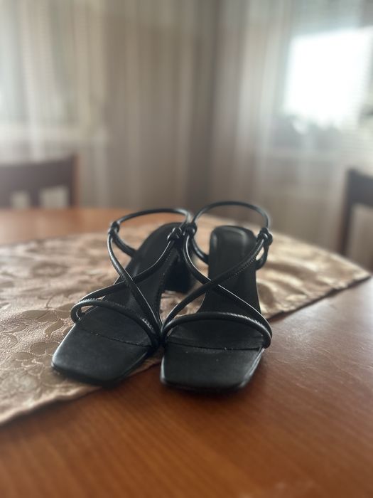 Официални обувки