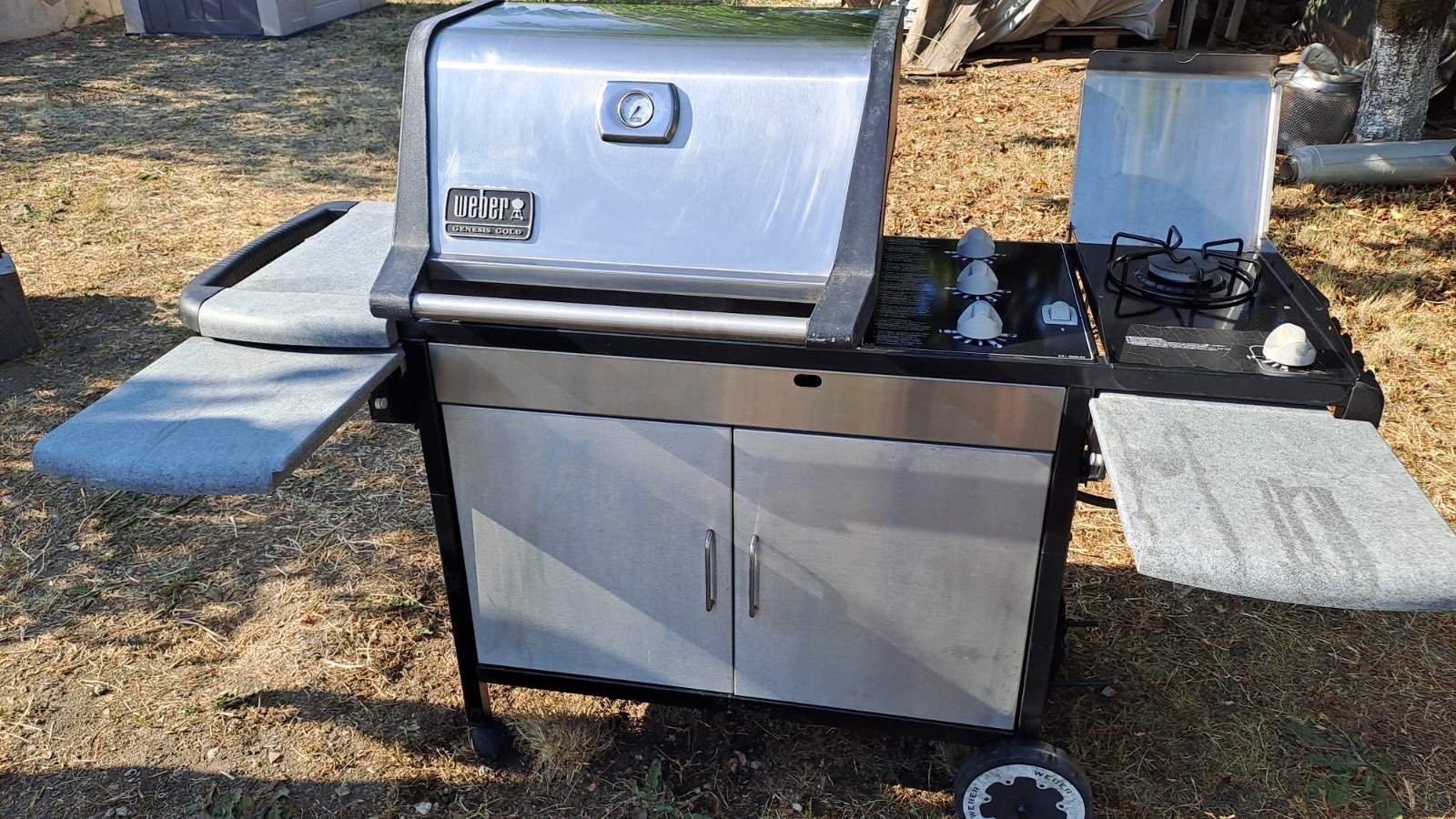 Газово барбекю Weber Genesis Gold