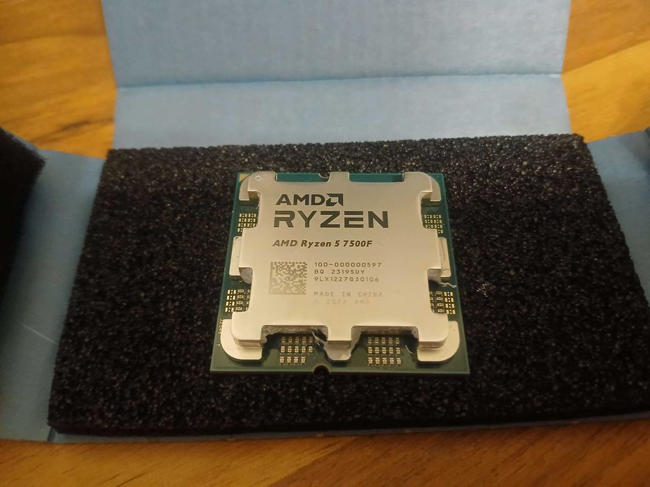 Процесор Ryzen 5 7500F