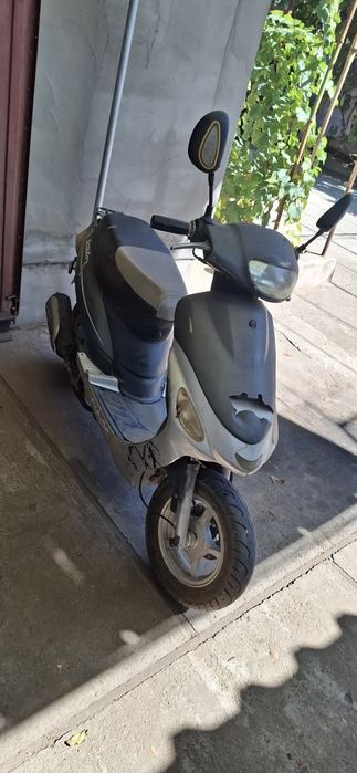 Scuter schimb cu boxa telefon  trotineta bicicleta scuter electric