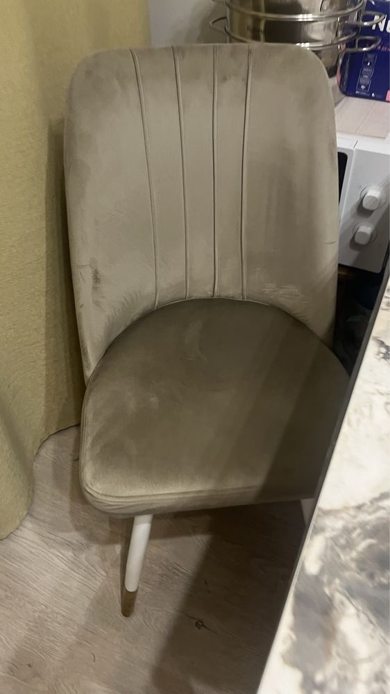 Стол, стулья