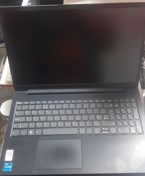 Lenova i3 11-paqalenya