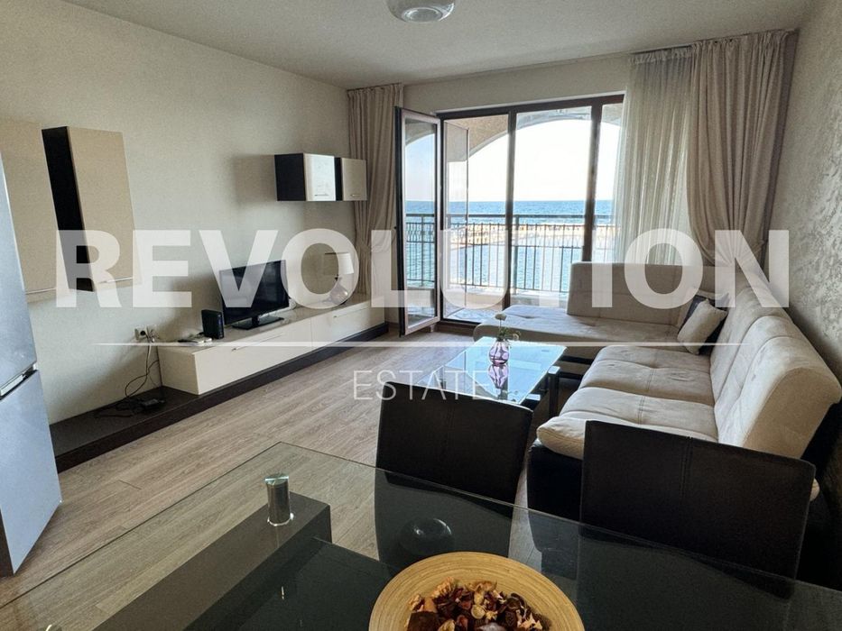 Двустаен апартамент в района на м-т Ален Мак!