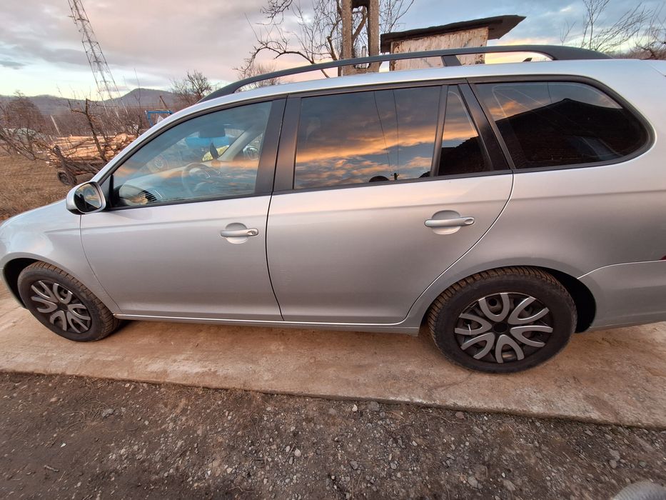 Vând Volkswagen Golf 6 1.6 diesel euro 5