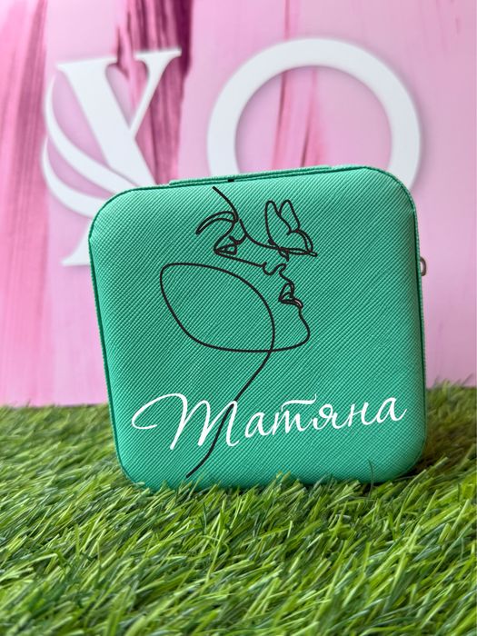 Кутия за бижута с персонализиран дизайн и послание