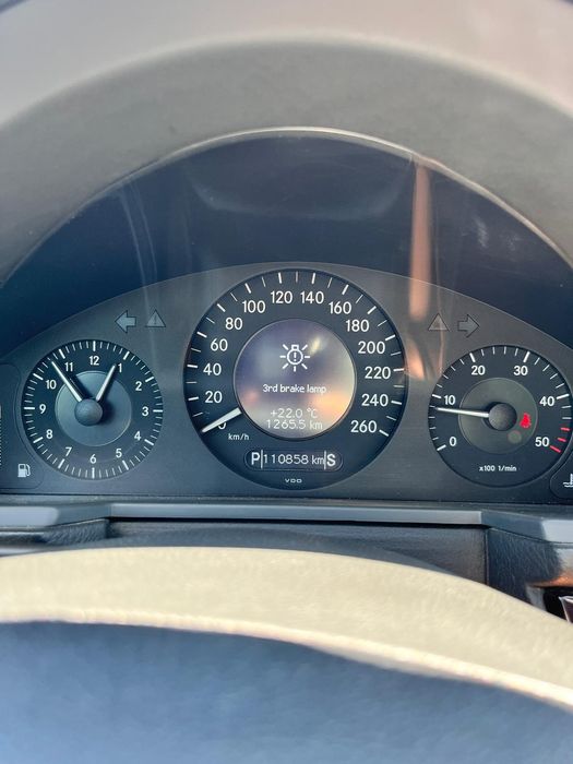 Mercedes e calss dric funerar