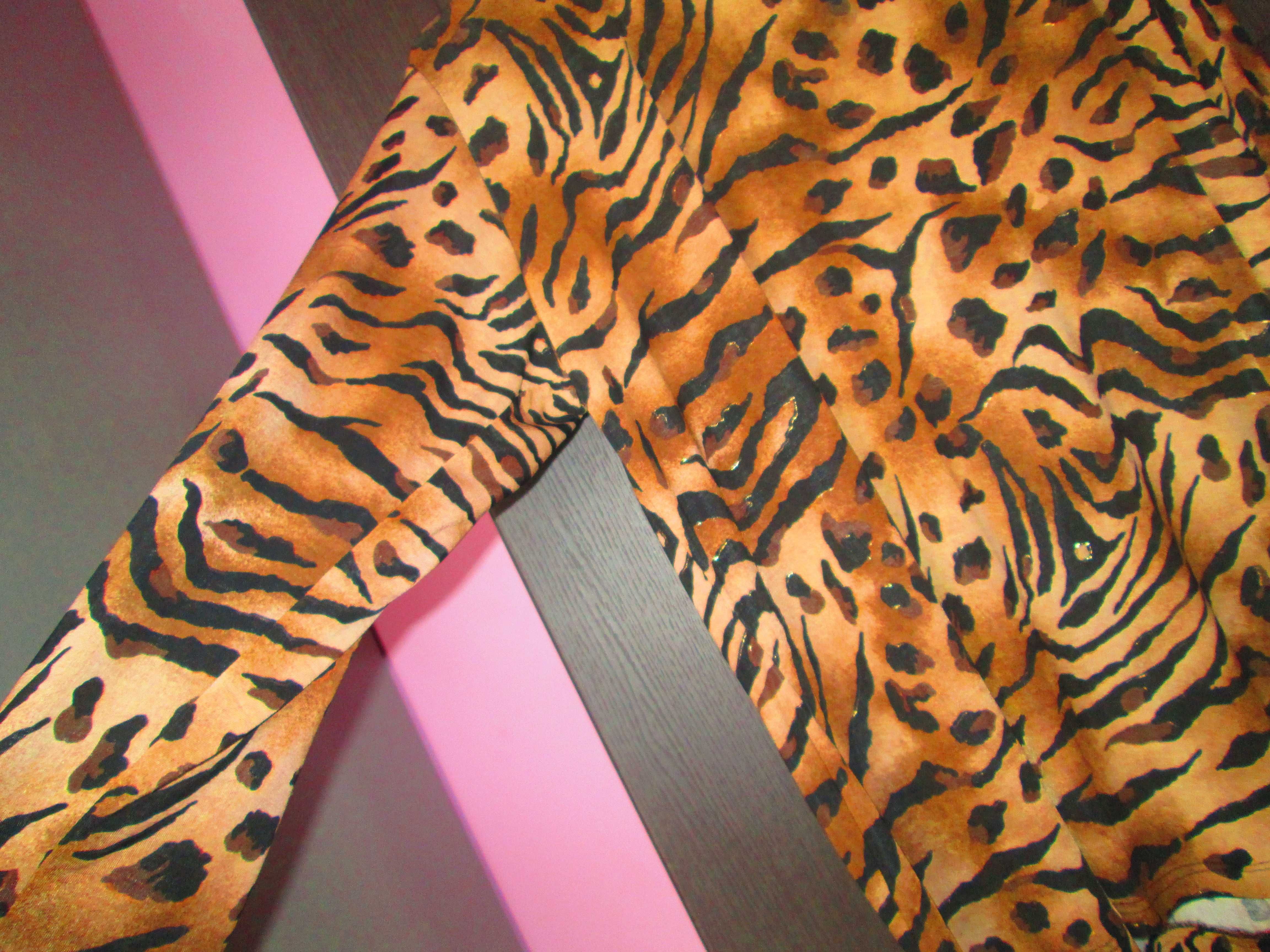 bluza animal print extralarge eleganta