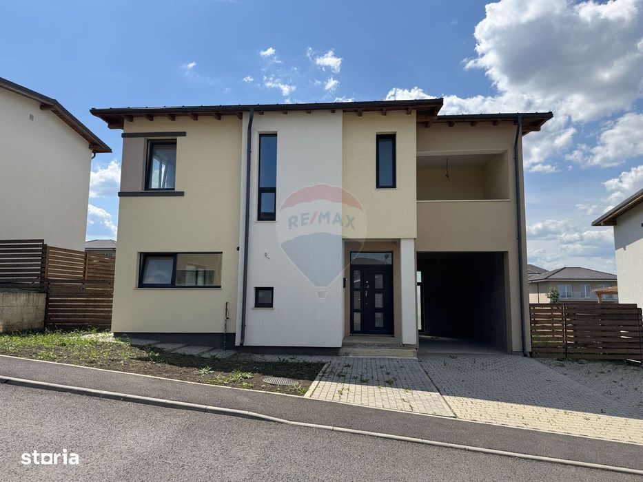 Casă semifinisată în Dezmir - Spațiu, liniște, acces rapid către oraș