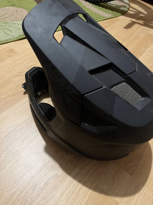 Casca leatt gravity 2.0 M