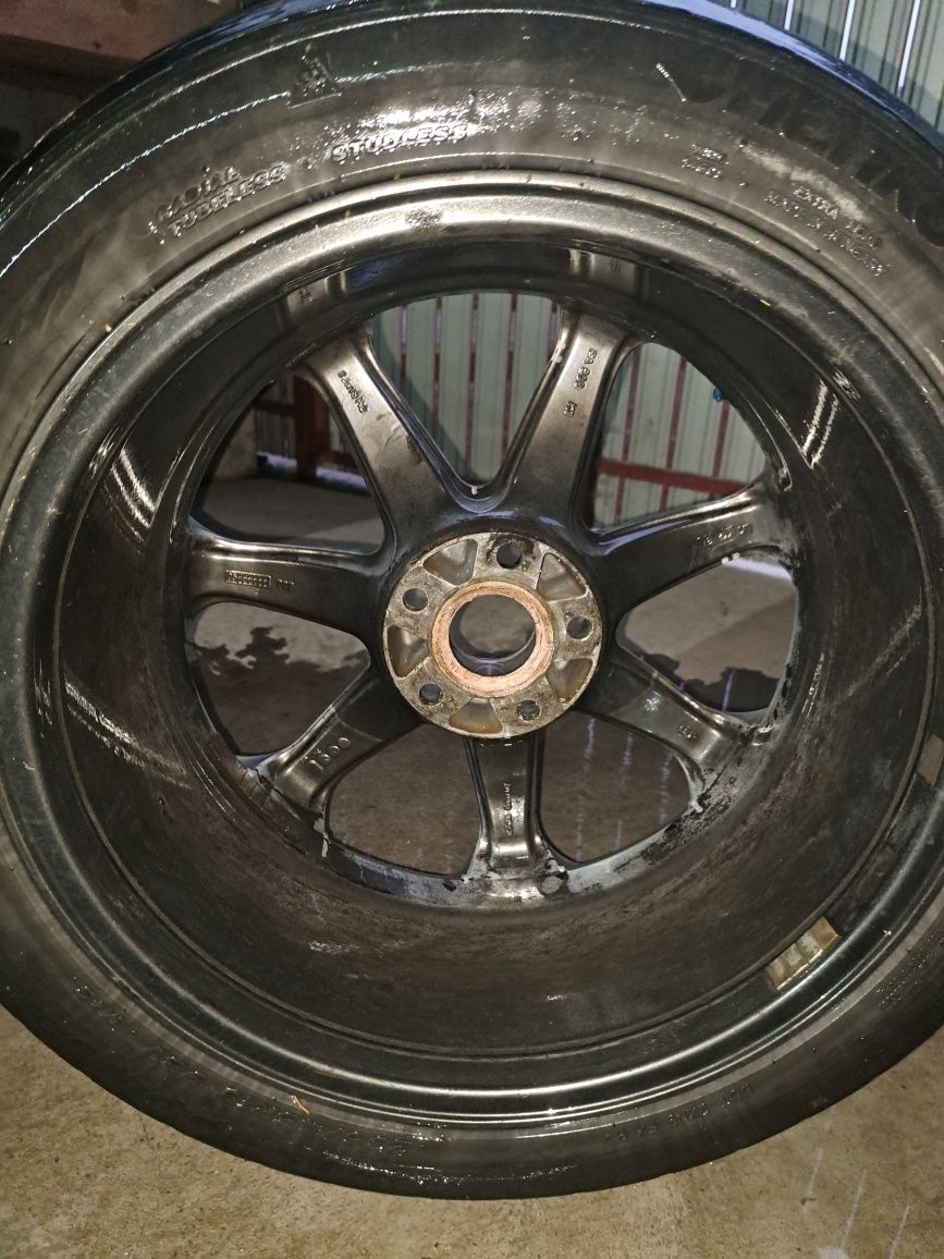 Vand jante 235/45 R18 stare buna