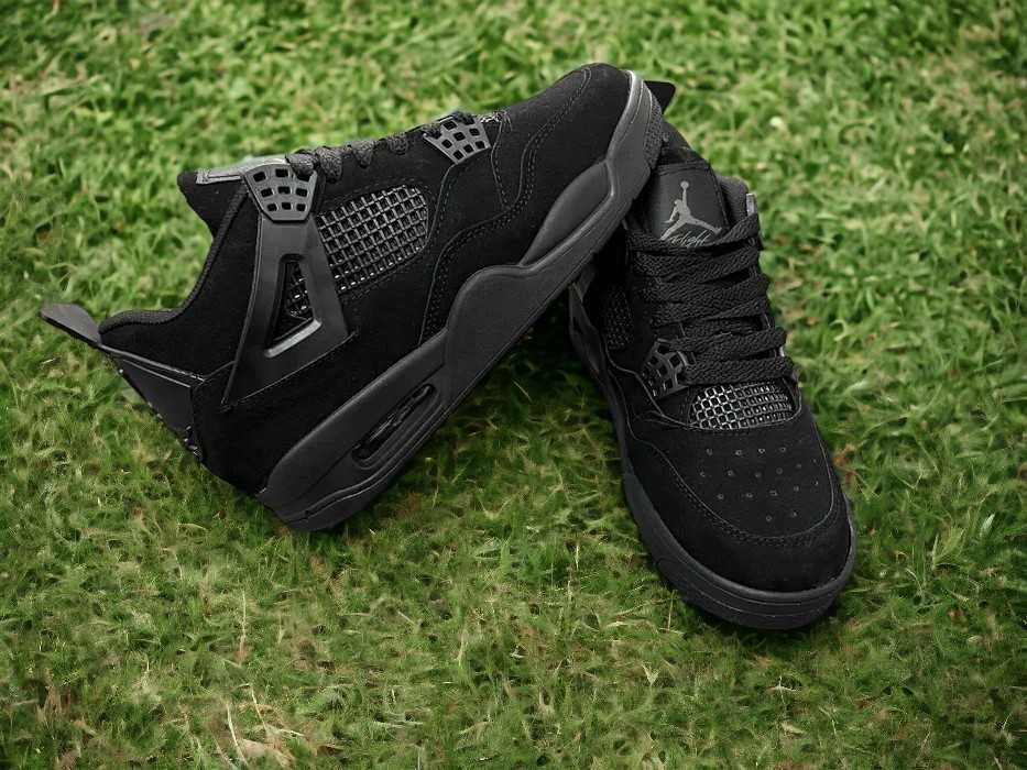 Adidasi Jordan 4 Black Cat / Noi cu eticheta / Unisex