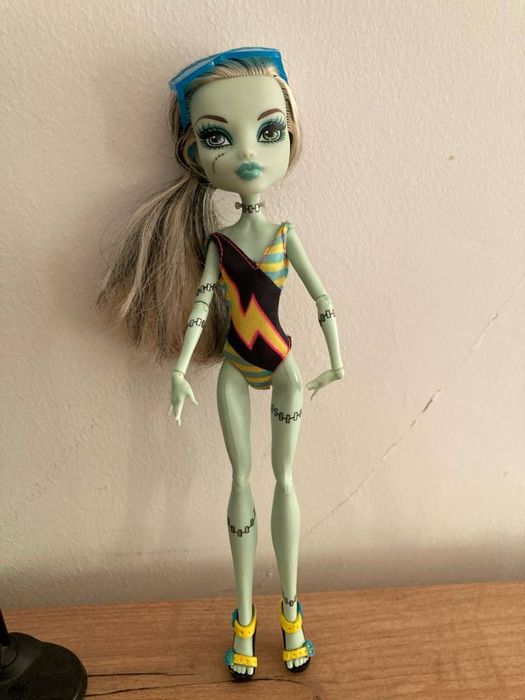 Френки глум бич monster high