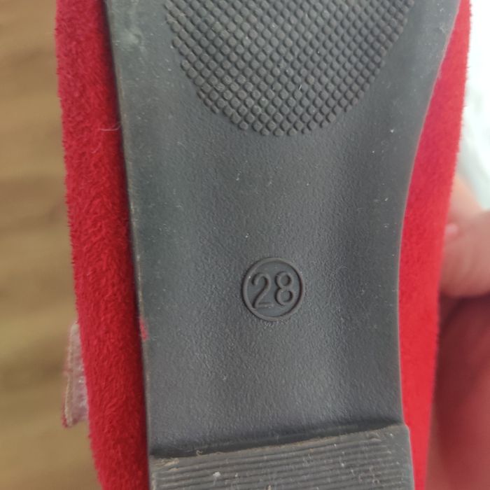 Pantofi roșii fetiță 5-6 ani