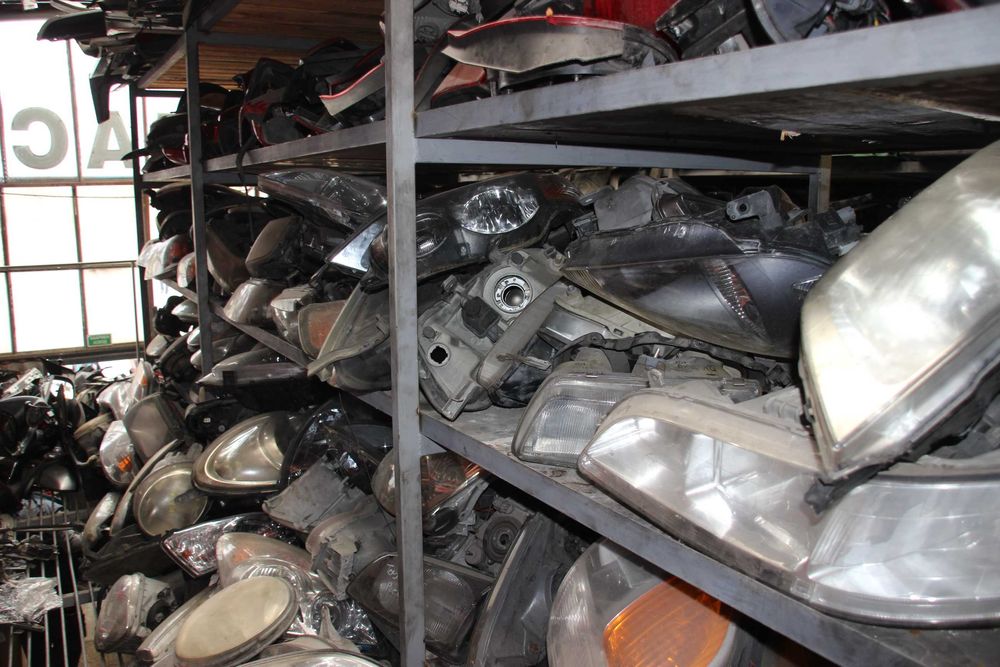 фар / фарове втора употреба за автомобили