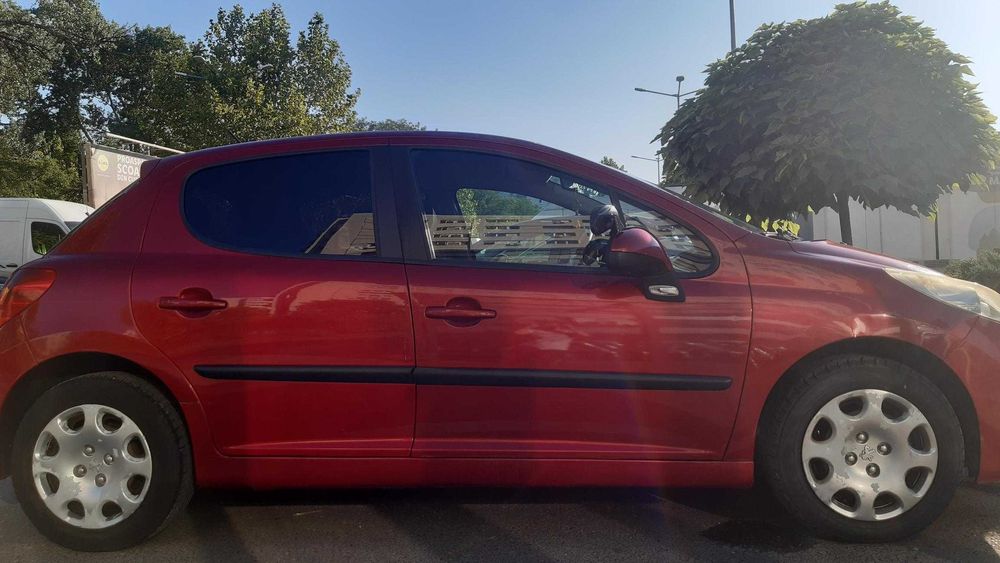 Vand Peugeot 207, an 2007,  benzină, mașină personală