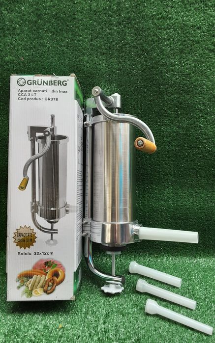 Aparat profesional pentru umplut carnati GRUNBERG INOX NOI - 150 Lei