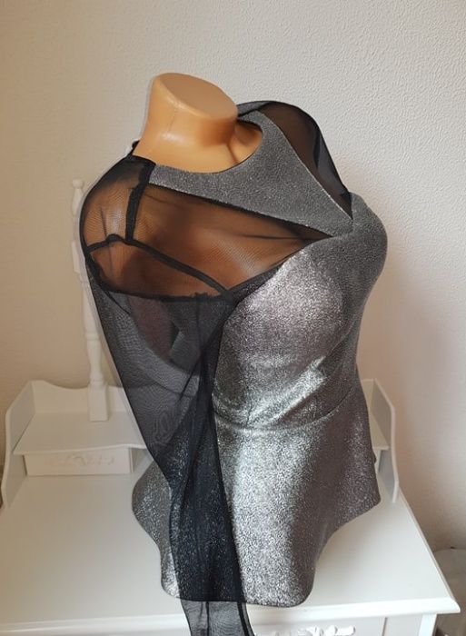 Top argintiu superb masura 36 S 40 lei