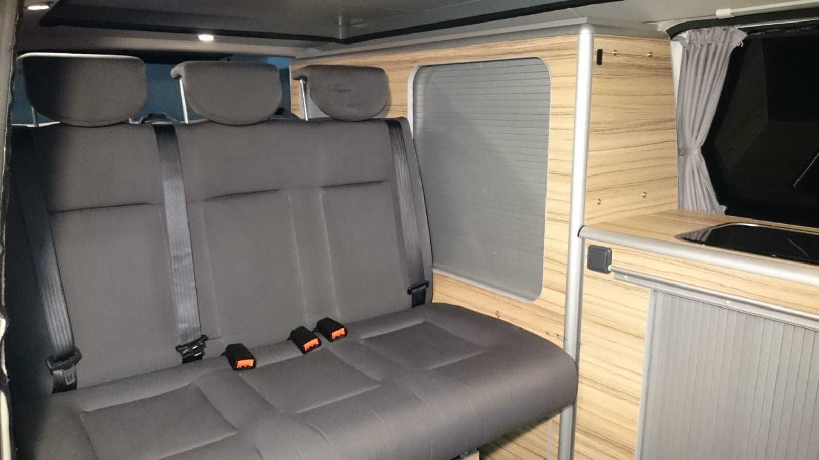 Volkswagen T5 Camper Transporter