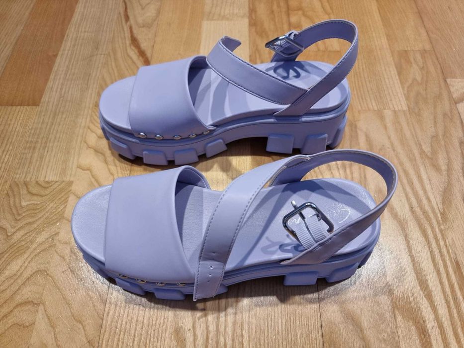 Sandale de piele ecologica cu toc masiv Genevie