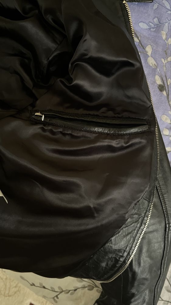Geaca subtire de piele - Barbati - Zara