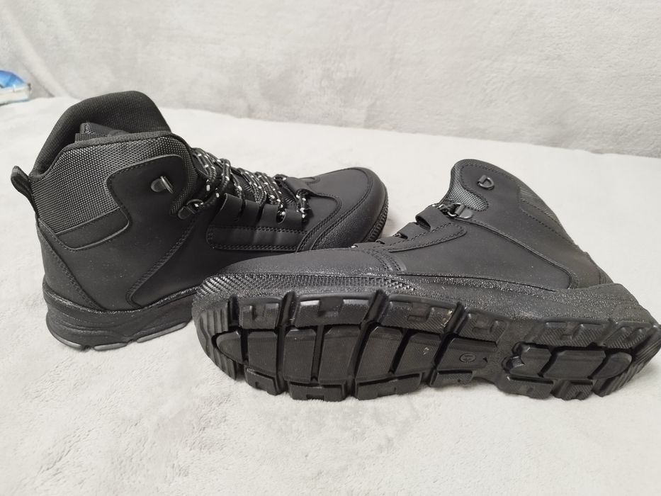 Vând ghete bărbați 42